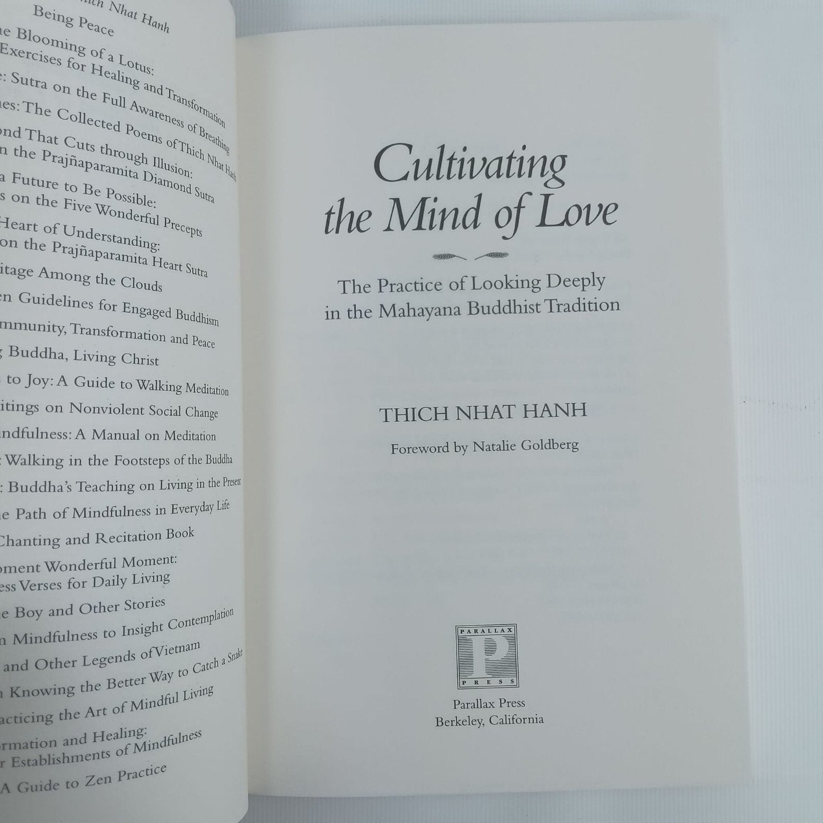 Cultivating the Mind of Love - Thich Nhat Hanh, Boeken, Gelezen, Achtergrond en Informatie, Spiritualiteit algemeen, Ophalen of Verzenden