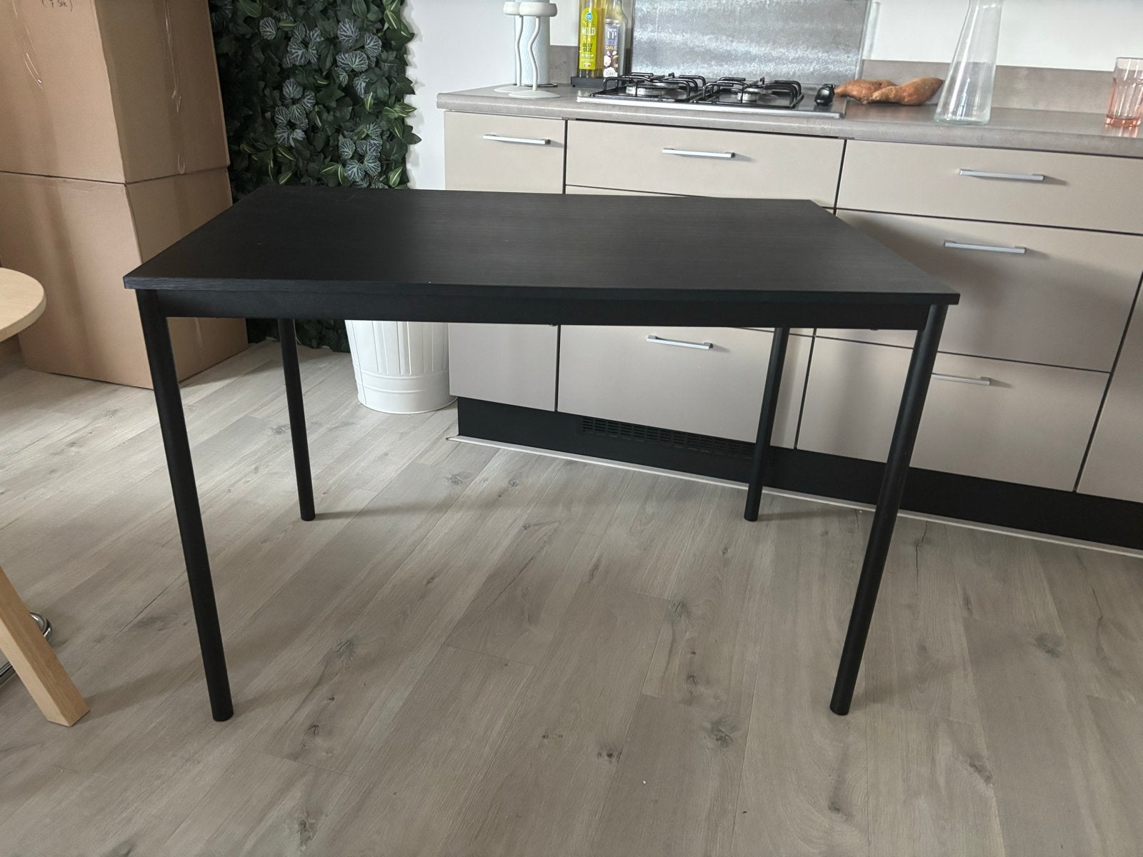 IKEA SANDSBERG Eettafel - Zwart (110x67 cm), Ophalen, 100 tot 150 cm, Tot twee personen, 50 tot 100 cm