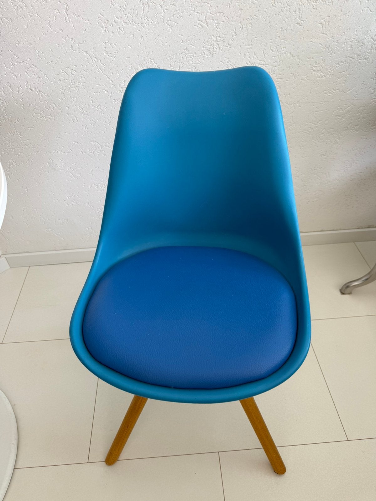 Blauw / turkuaz 3 stuks stoelen zeer goede staat., Ophalen, Zo goed als nieuw, Blauw, Drie