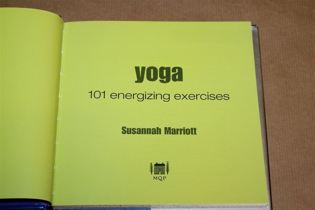 Yoga 101 Energizing Exercises — Yogaoefeningen en Energie, Boeken, Ophalen of Verzenden, Gelezen, Overige onderwerpen, Achtergrond en Informatie
