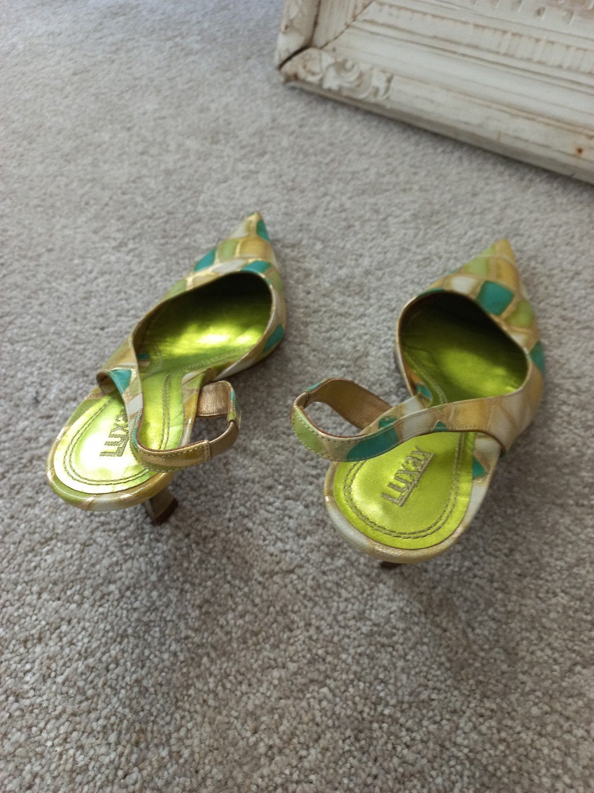 Schoenen, bijzondere kleur. Maat 37, Ophalen, Zo goed als nieuw