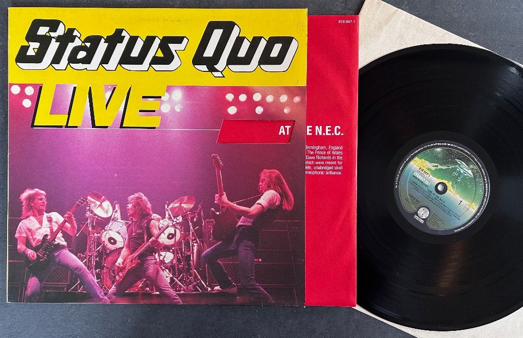 STATUS QUO - Live at the N.E.C. ( LP; NMINT ), Cd's en Dvd's, Vinyl | Rock, LP, Originele persing, Ophalen of Verzenden, Zo goed als nieuw