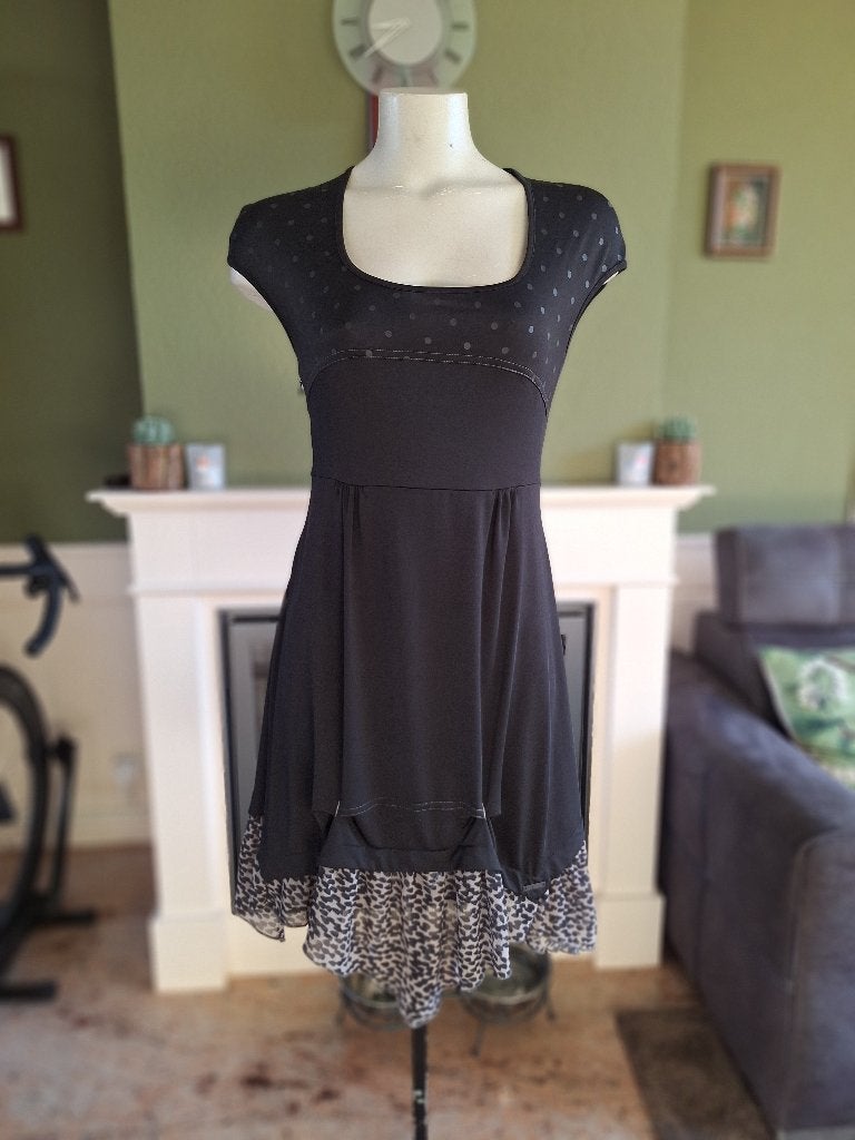 Cop Copine zwarte jurk met panter rand mt M 2 38, Kleding | Dames, Jurken, Maat 38/40 (M), Verzenden, Zwart, Cop Copine