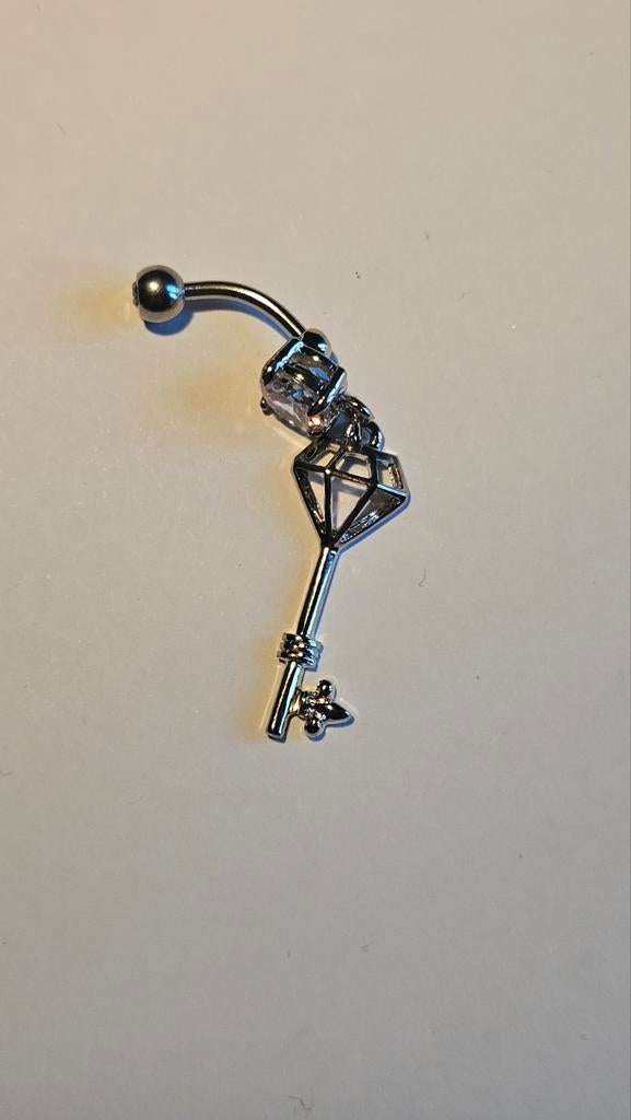 Navelpiercing met strass sleutel, Navelpiercing, Staal, Nieuw, Ophalen of Verzenden