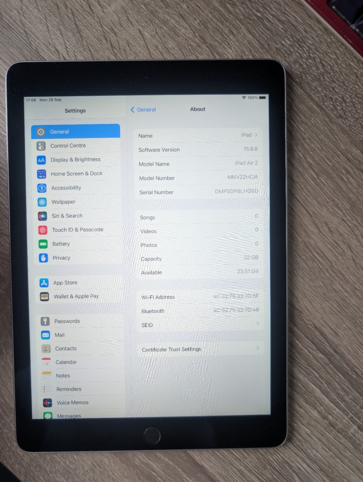 Apple iPad Air 2