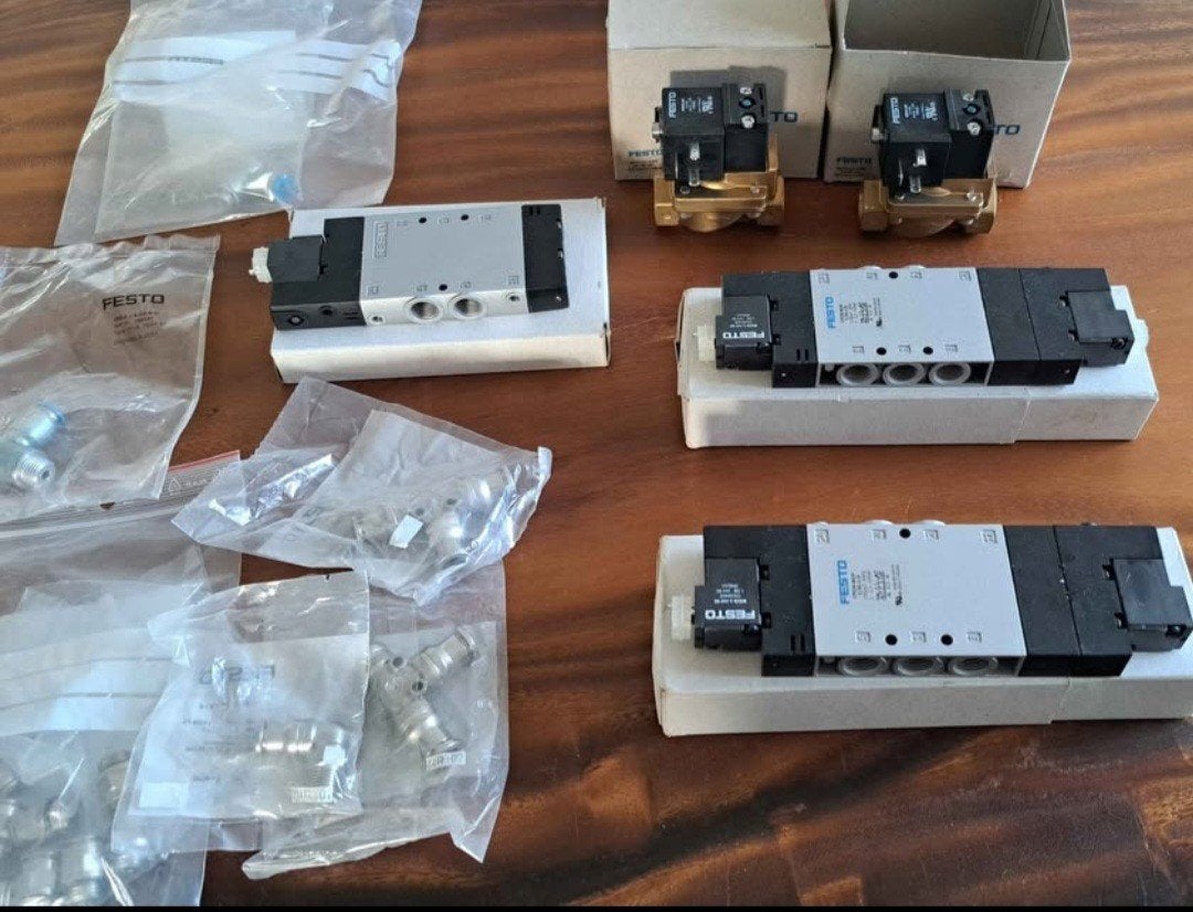 Diverse Festo ventielen en koppelingen (nieuw), Ophalen of Verzenden, Nieuw