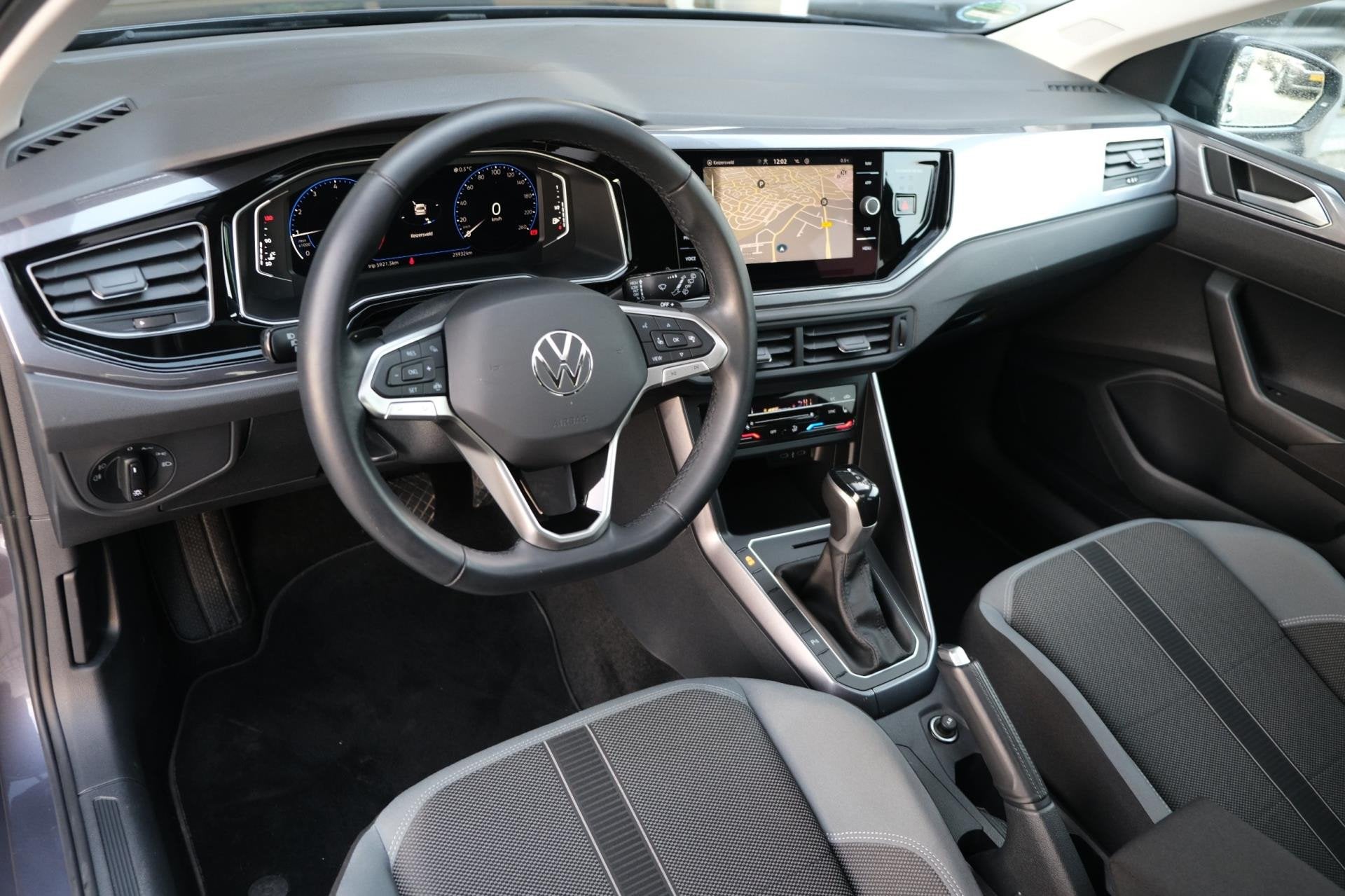 Volkswagen Polo 1.0 TSI Style 95PK DSG Pano IQ Virtual Navi, Gebruikt, 95 pk, 1104 kg, Origineel Nederlands