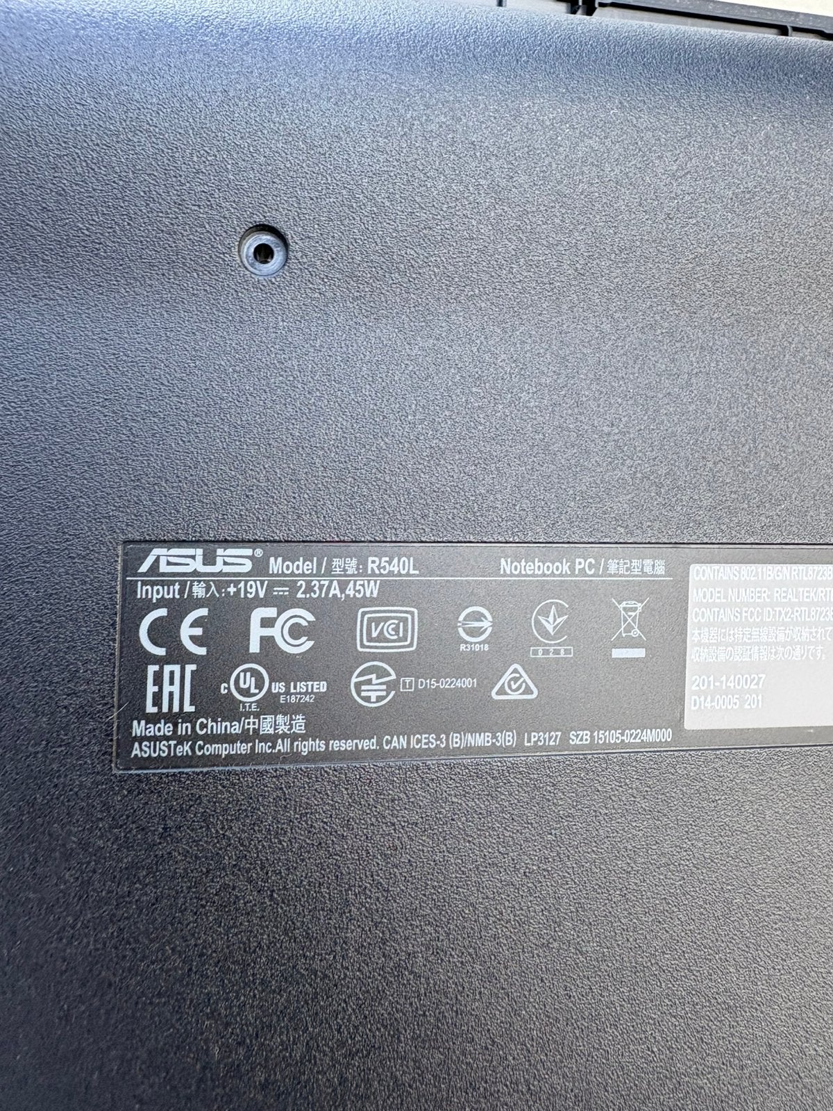 Scherm voor Asus laptop inclusief aansluitkbels, Ophalen of Verzenden, Zo goed als nieuw