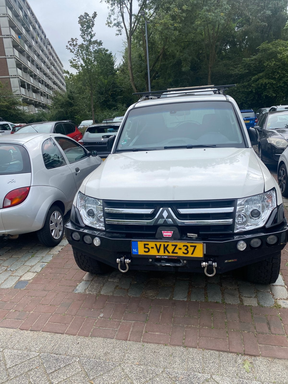 Mitsubishi Pajero 3.2 DID PV LWB AUT 2010, Automaat, 4 cilinders, Origineel Nederlands, Diesel