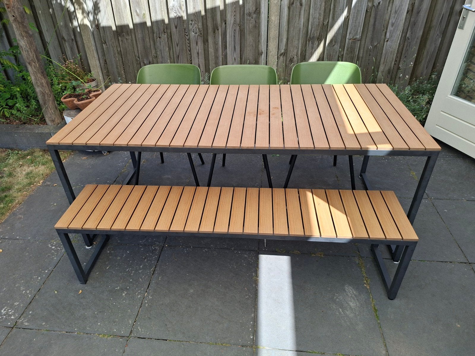 Tuintafel met bank en 3 Hartman stoelen, Tuin en Terras, Tuinsets en Loungesets, Ophalen, 4 zitplaatsen, Kunststof, Gebruikt