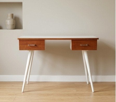 Vintage Mid-Century Kaptafel/ Bureau - Jaren '60- 70, Vintage Mid-Century, Zo goed als nieuw, Minder dan 100 cm, Hout