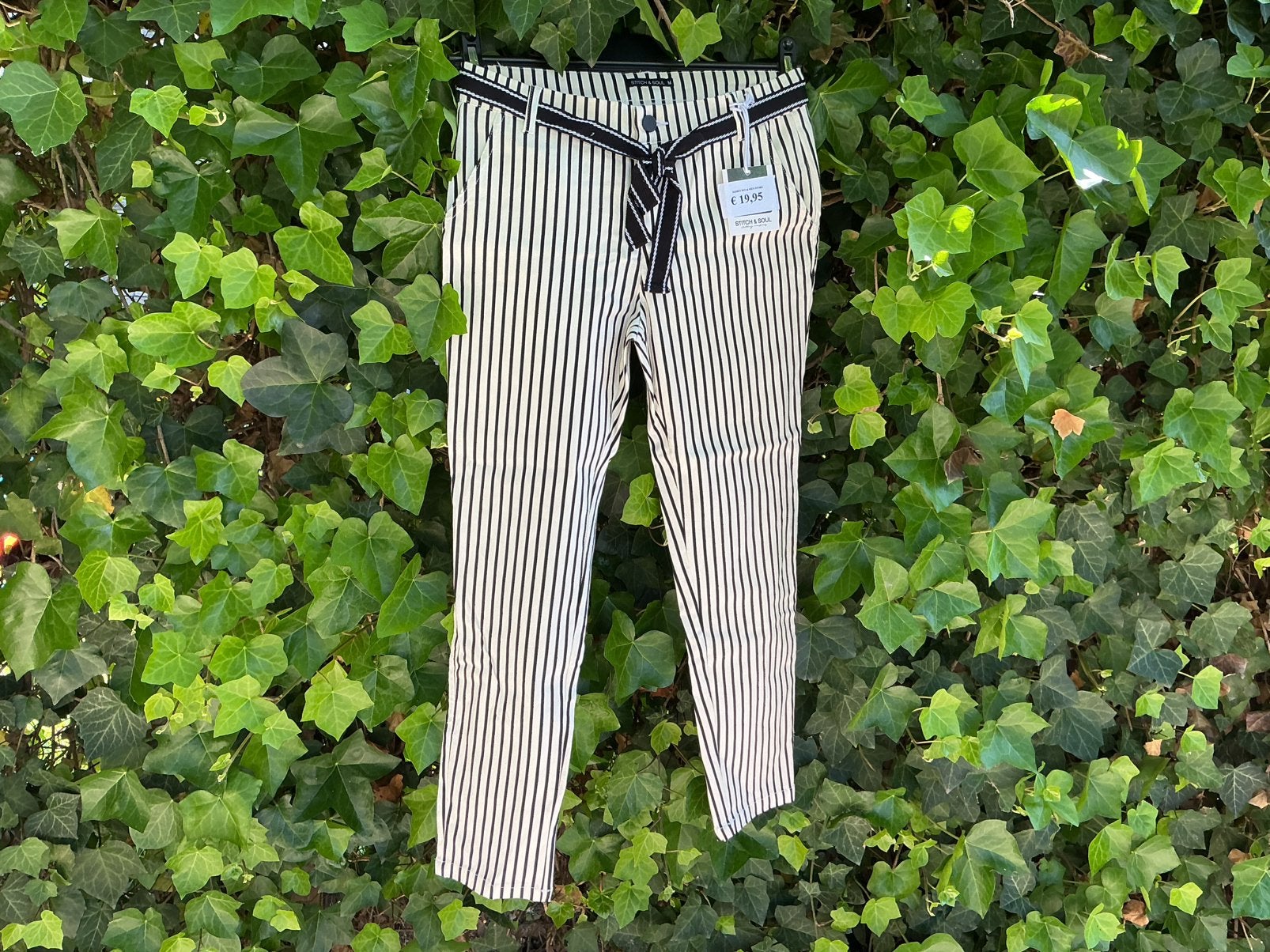 Nieuwe nette gestreepte broek maat M, Maat 38/40 (M), Zwart, Nieuw, Ophalen of Verzenden