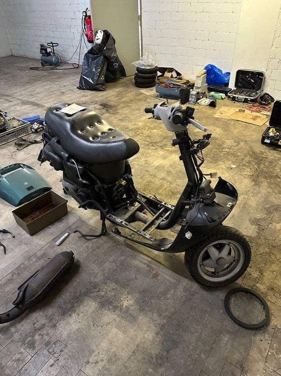 STAAT JE SCOOTER AL MAANDEN STIL? IK ZOEK 'M!, Ophalen, Gebruikt, Overige typen, Overige merken
