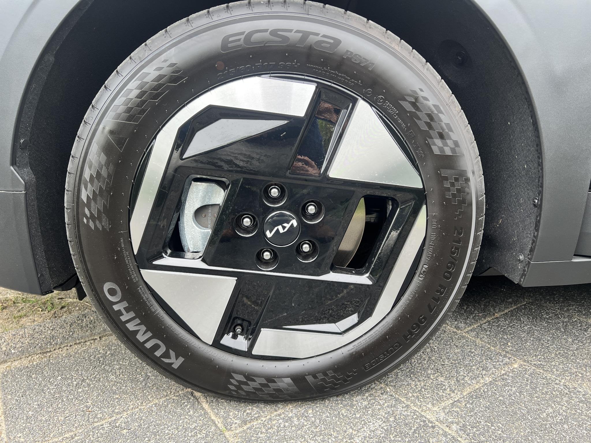 Kia EV3 Plus 58.3 kWh Stoel/Stuur verwarming, Apple Carplay/, Auto's, EV3, Stof, Gebruikt, 1700 kg