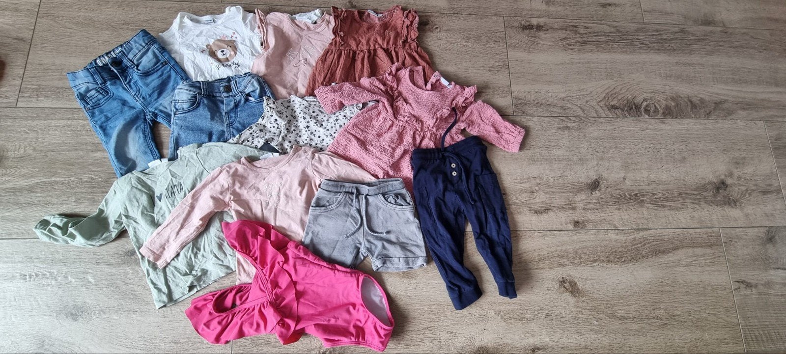 Te koop set kinderkleding maat 74 meisje, Ophalen of Verzenden, Zo goed als nieuw, Meisje