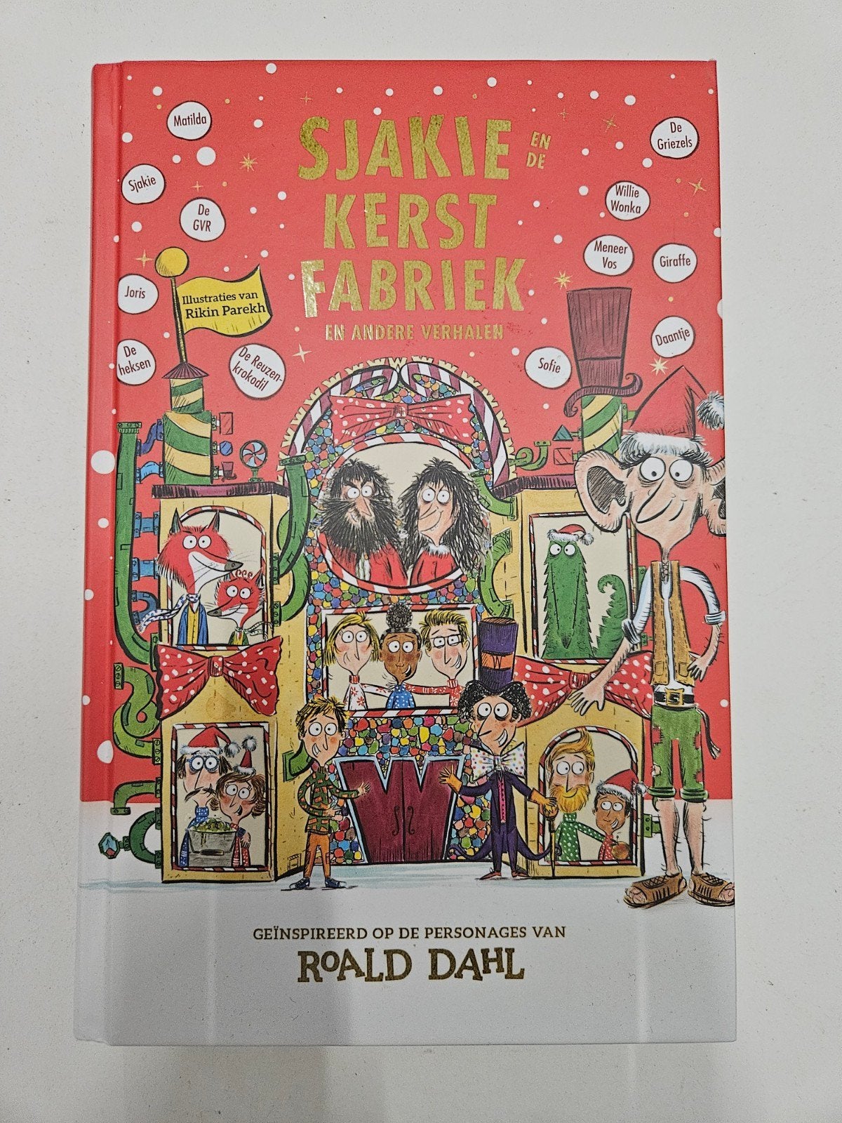 Roald Dahl - Sjakie en de kerstfabriek en andere verhalen, Fictie algemeen, Ophalen of Verzenden, Zo goed als nieuw, Roald Dahl; Sibéal Pounder