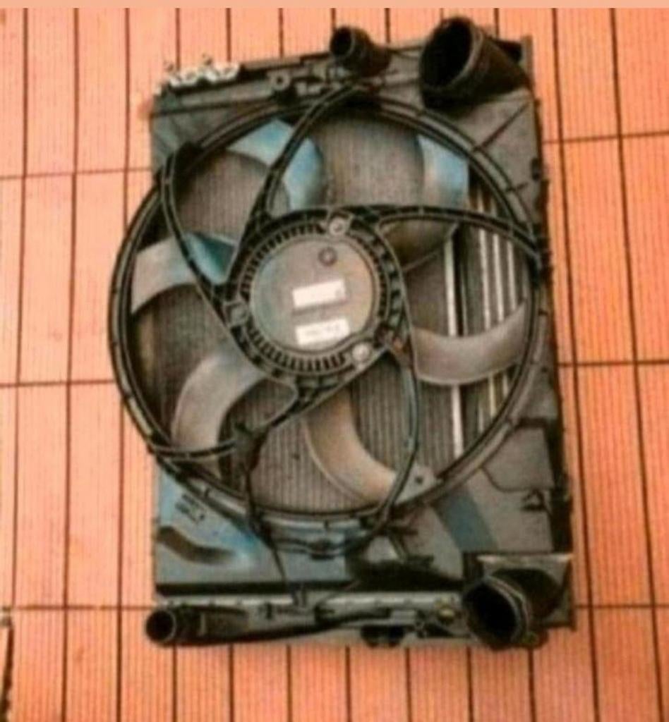 KOELERPAKKET RADIATOR VENTILATOR BMW E90 E91 E92 E93, Ophalen of Verzenden