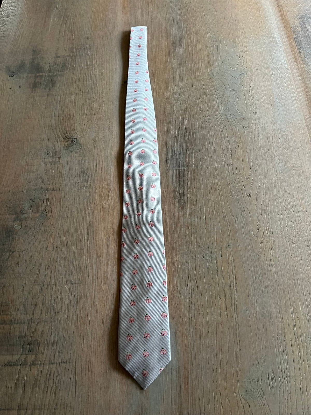 Tiel Fruitstad aan de Waal stropdas met appeltjes en Flipje, Ophalen of Verzenden, Nieuw, Gebruiksvoorwerp