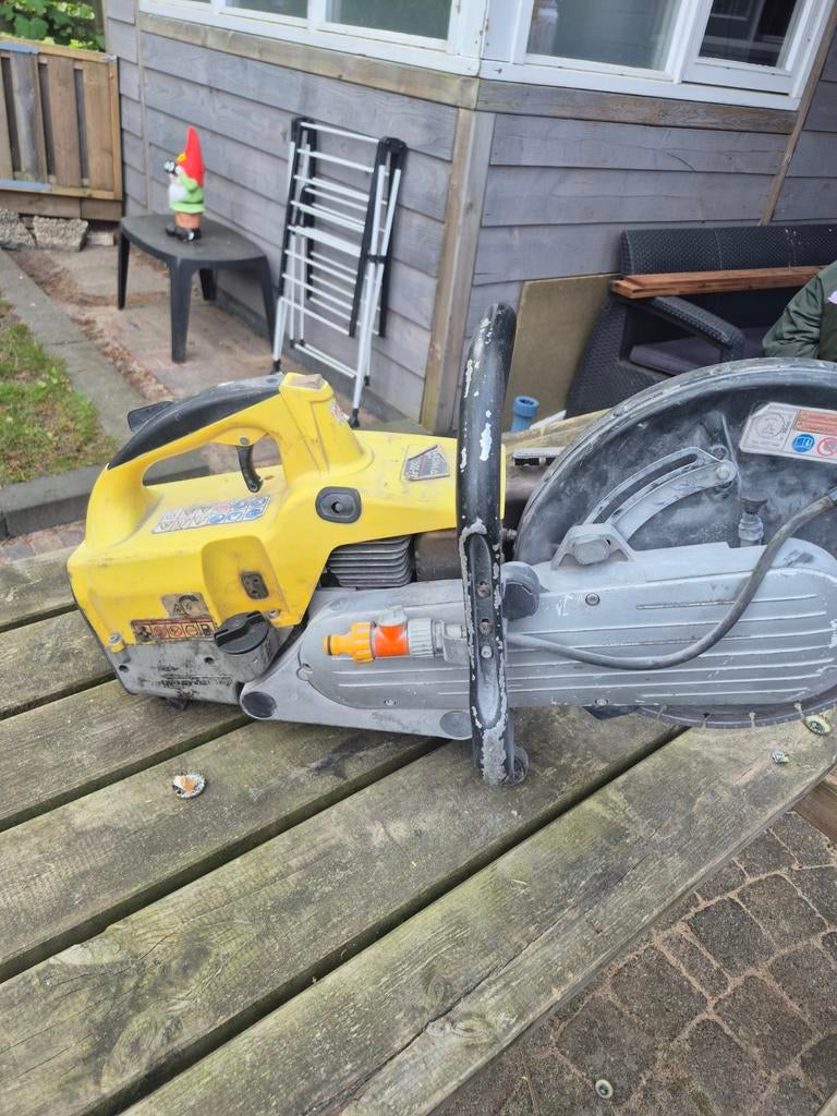 Krachtige doorslijper - Ideaal voor bouwprojecten, Doe-het-zelf en Verbouw, Gereedschap | Zaagmachines, Gebruikt, Onbekend, 70 mm of meer