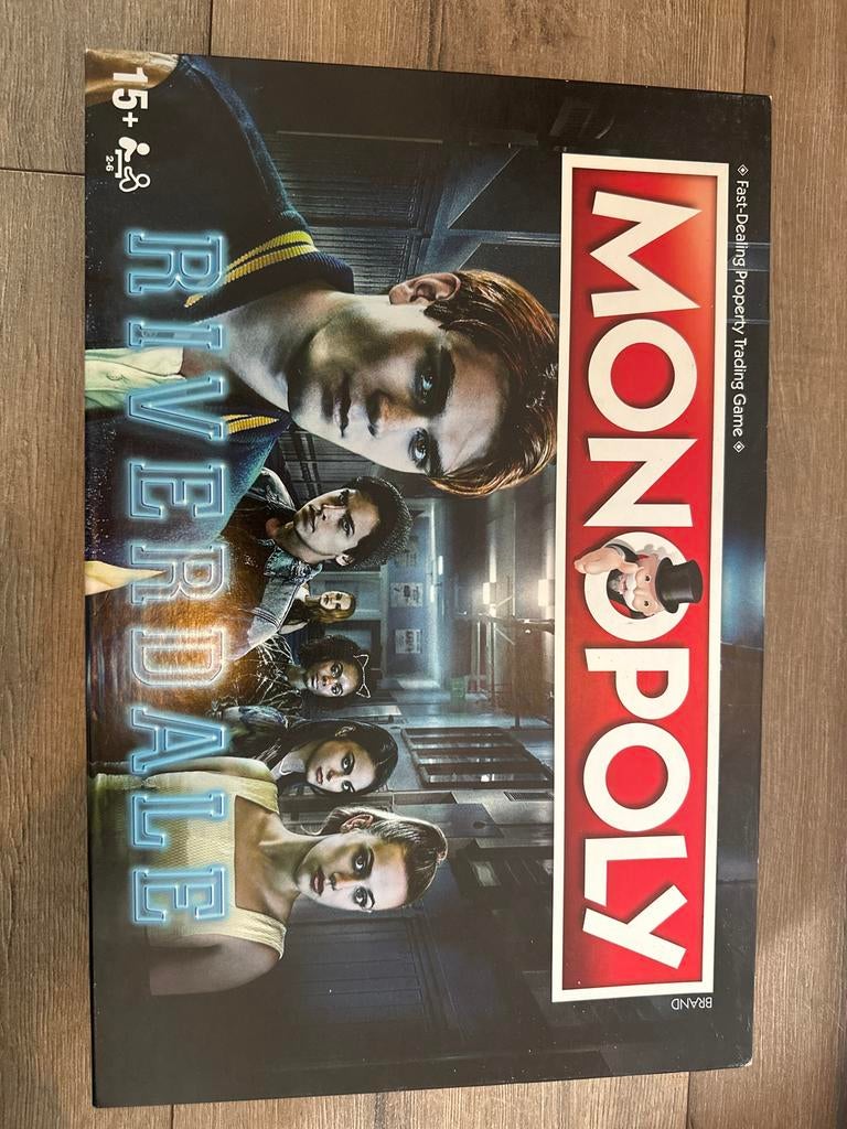 Monopoly Riverdale Bordspel - nieuw, Hobby en Vrije tijd, Vijf spelers of meer, Ophalen of Verzenden, Nieuw