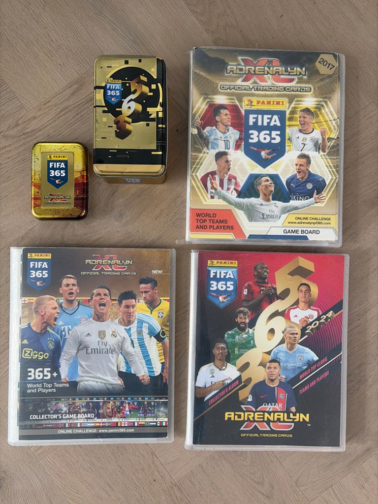 Panini FIFA 365 Adrenalyn XL Collectie - Diverse Jaren, Ophalen of Verzenden, Gebruikt, Meerdere plaatjes