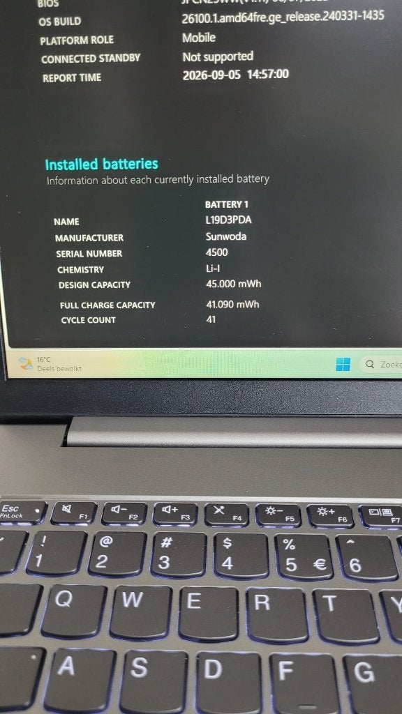 Foto 10 van Lenovo ThinkBook 15 G4 | Ryzen 5 5625U | 16GB Ram |2GB Video