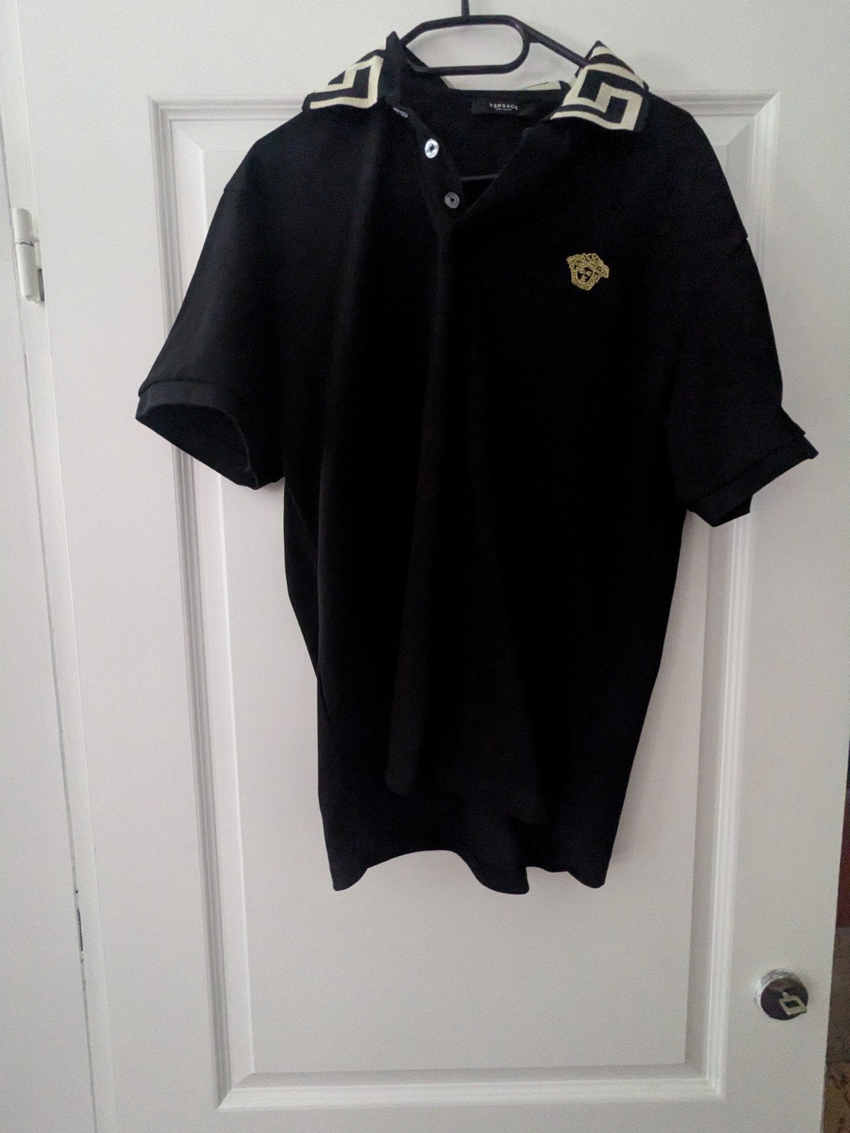 Versace Polo Shirt Zwart XL - Zo goed als nieuw, Kleding | Heren, Zwart, Maat 56/58 (XL), Zo goed als nieuw, VERSACE