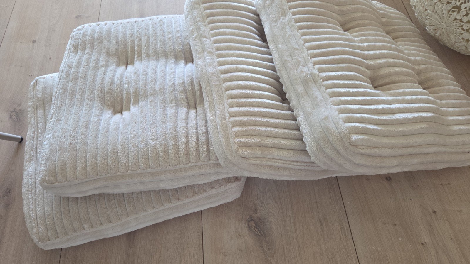Set van 4 beige ribfluwelen zitkussens, Ophalen, Overige merken, Beige, Vierkant