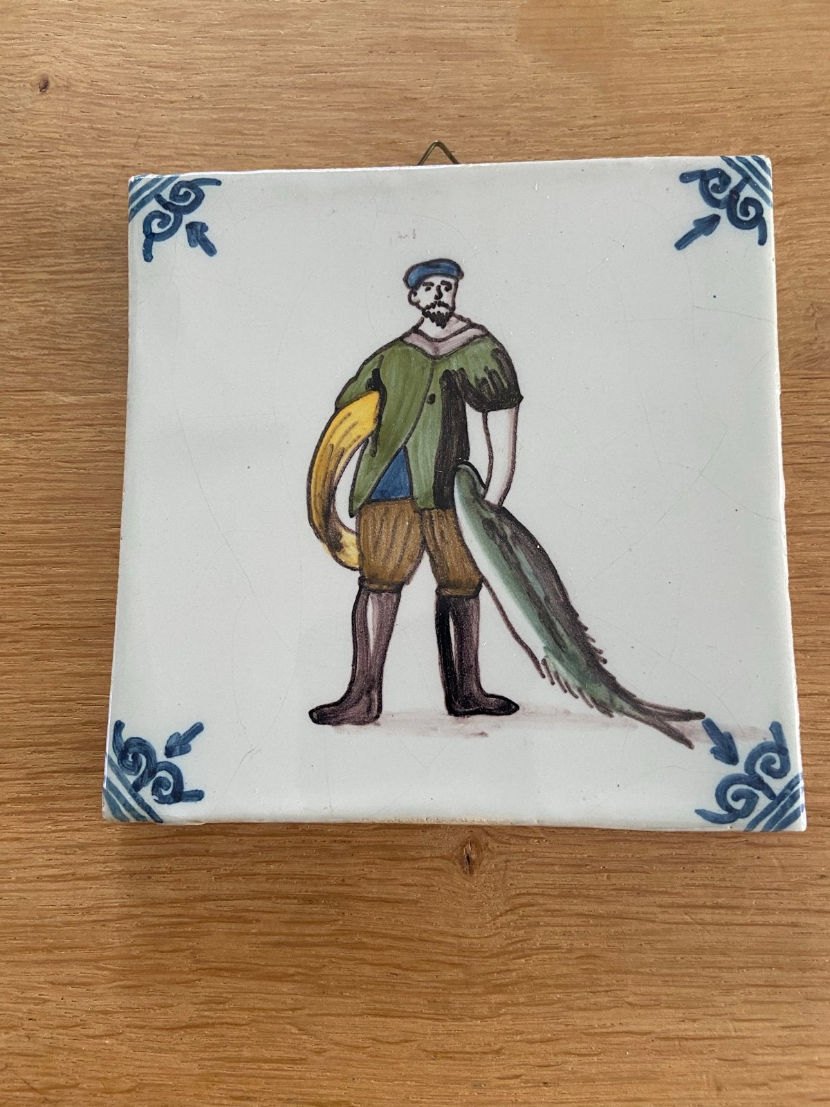 Antieke Tichelaar Makkum tegel met visser 13x13 cm, Ophalen of Verzenden