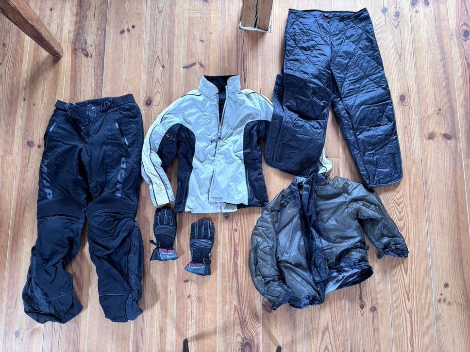 Vijfdelige motorkleding set dames M 38/40, Motoren, Kleding | Motorkleding, Ophalen, Tweedehands, Dames, Combipak