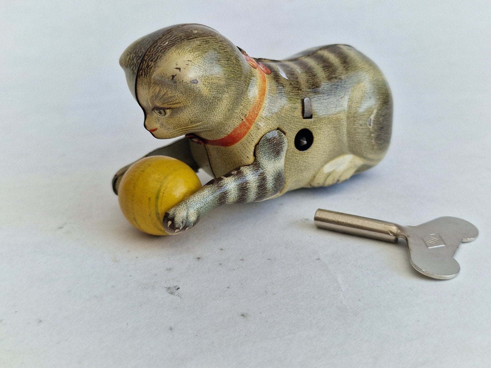 Mechanische kat met bal made in US zone Germany, Ophalen of Verzenden