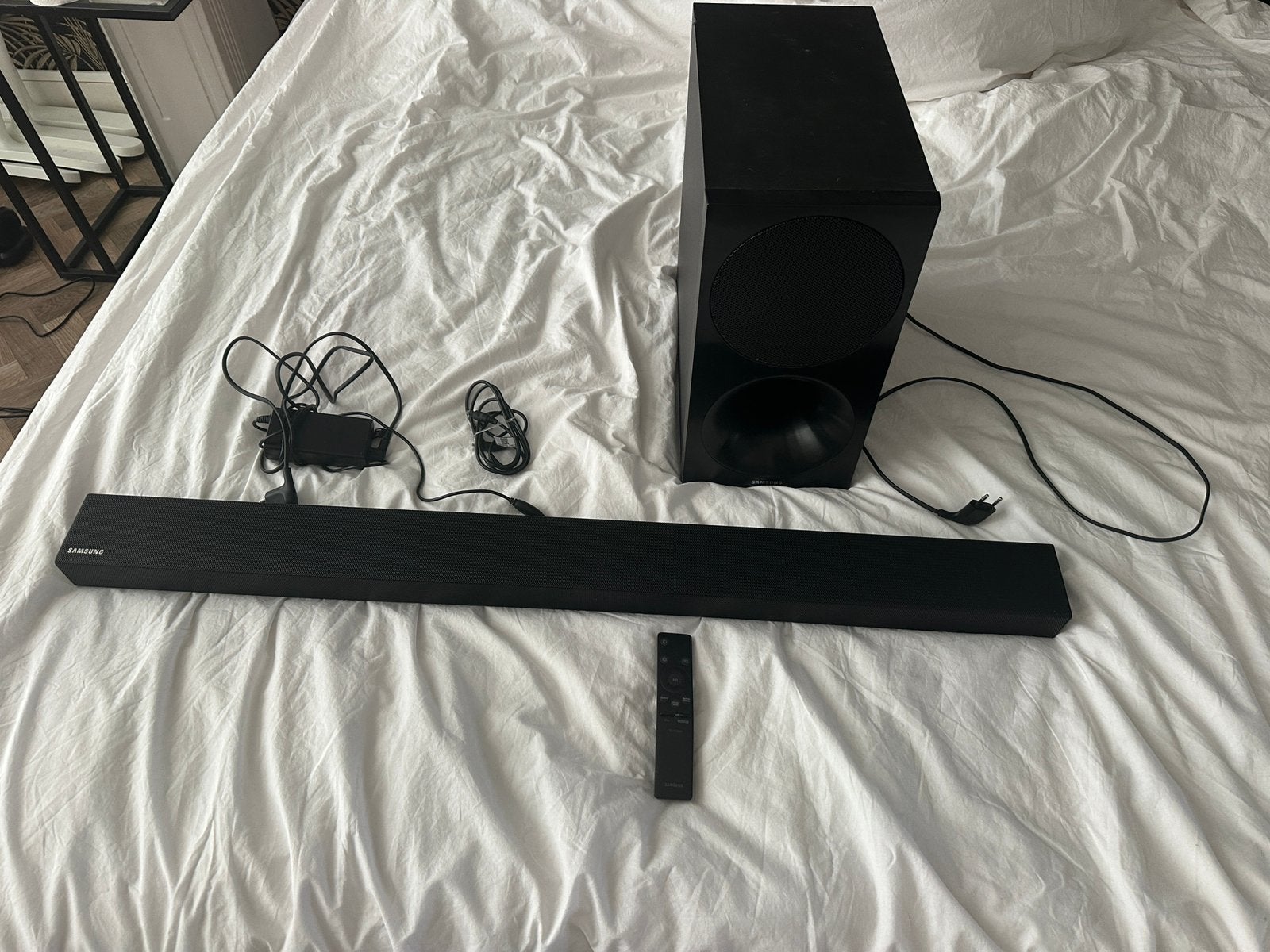 Samsung soundbar (Hw-m550/xn) en draadloze subwoofer, Ophalen, Gebruikt
