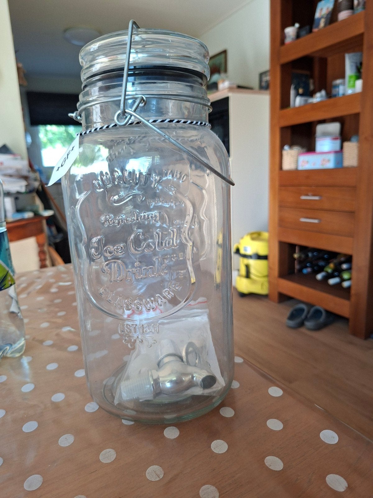 Glazen drankendispenser met kraantje, nieuw, Huis en Inrichting, Keuken | Keukenbenodigdheden, Overige typen, Ophalen of Verzenden