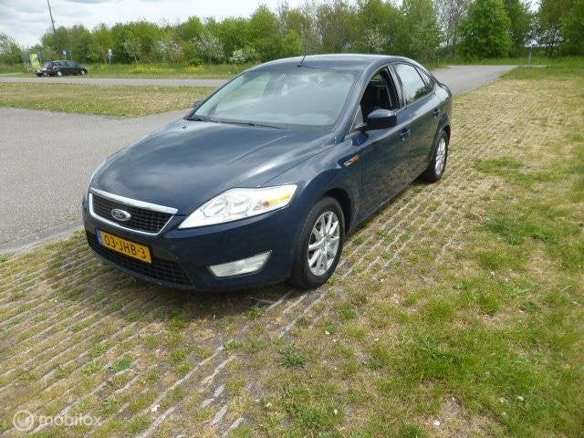 Ford Mondeo 1.6-16V Trend, Voorwielaandrijving, 1596 cc, 125 pk, Gebruikt