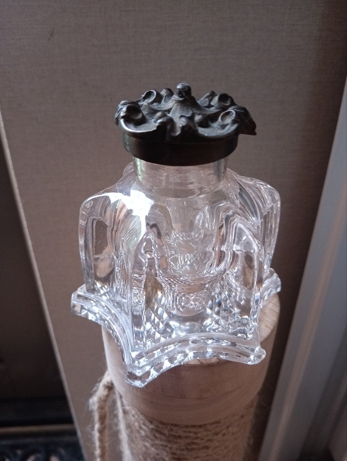 Antieke Art Nouveau inktpot  Kristal/Glas met Messing deksel, Ophalen of Verzenden