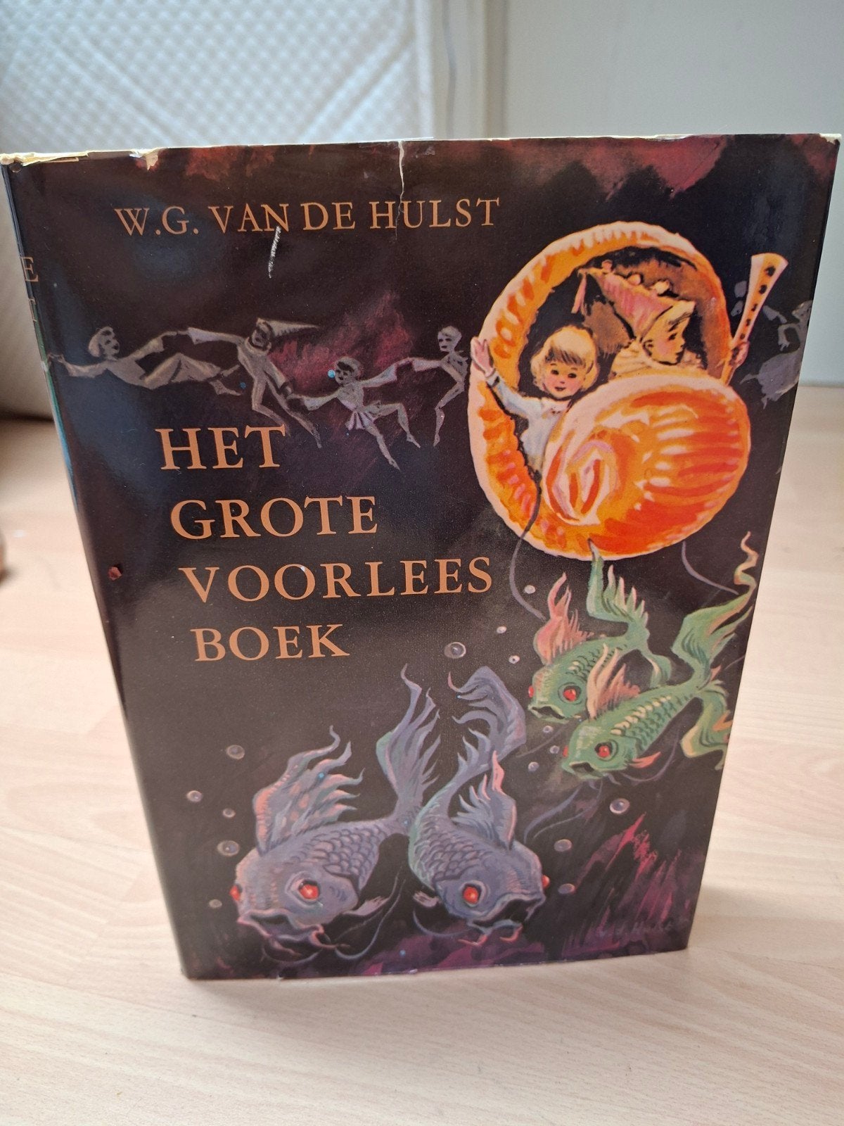 Het grote voorleesboek van W.G. van de Hulst, Ophalen of Verzenden, Gelezen