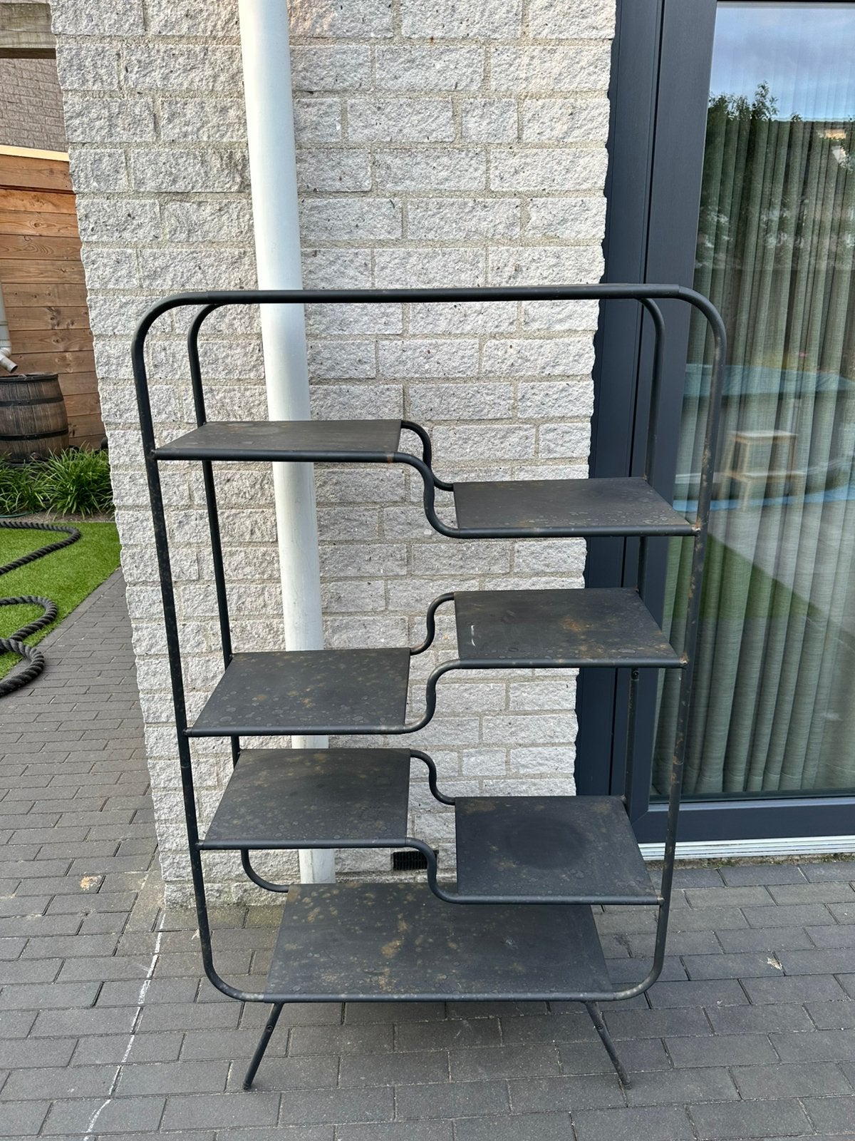 Vakkenkast malfa kwantum, Ophalen, Gebruikt