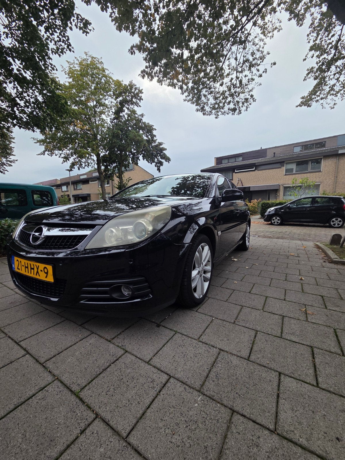 Opel Vectra 2.2 16V GTS 2008 Zwart, 4 cilinders, 715 kg, Leder en Stof, Origineel Nederlands