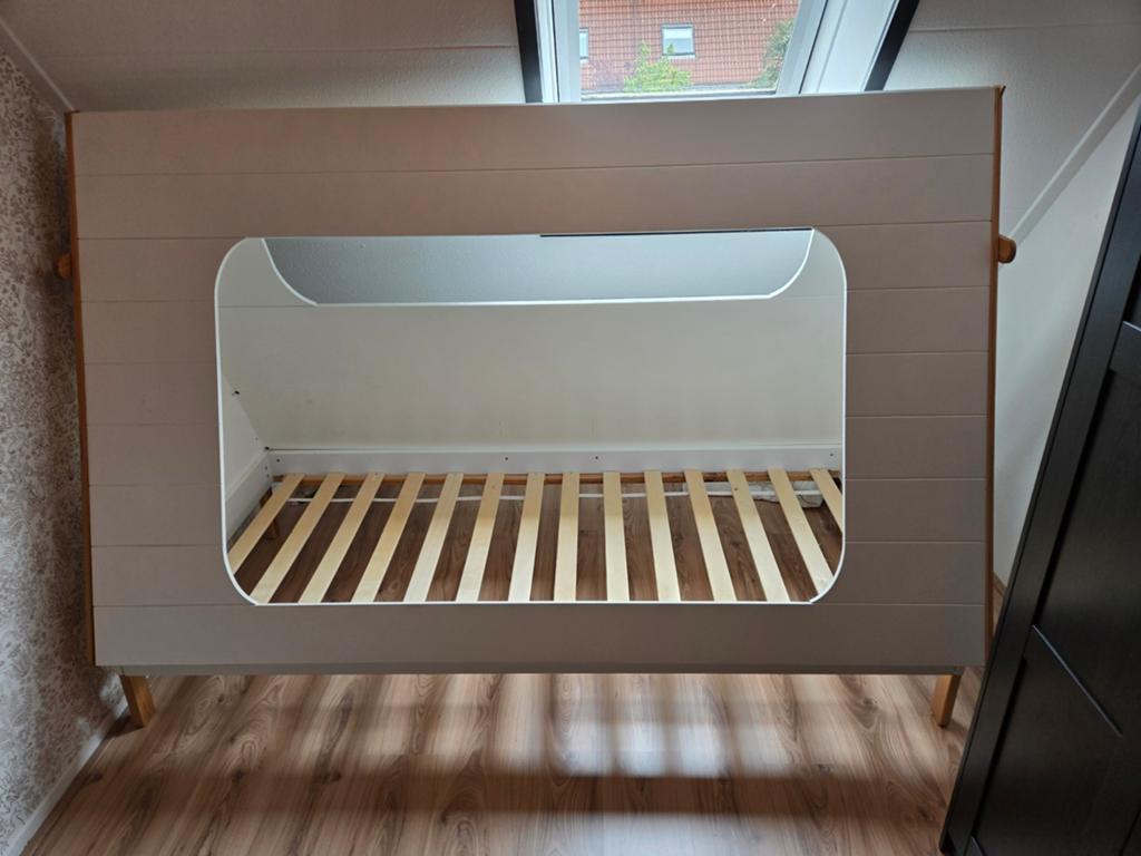 Tipi kinderbed 200x90, Ophalen, Gebruikt, 90 cm, Eenpersoons