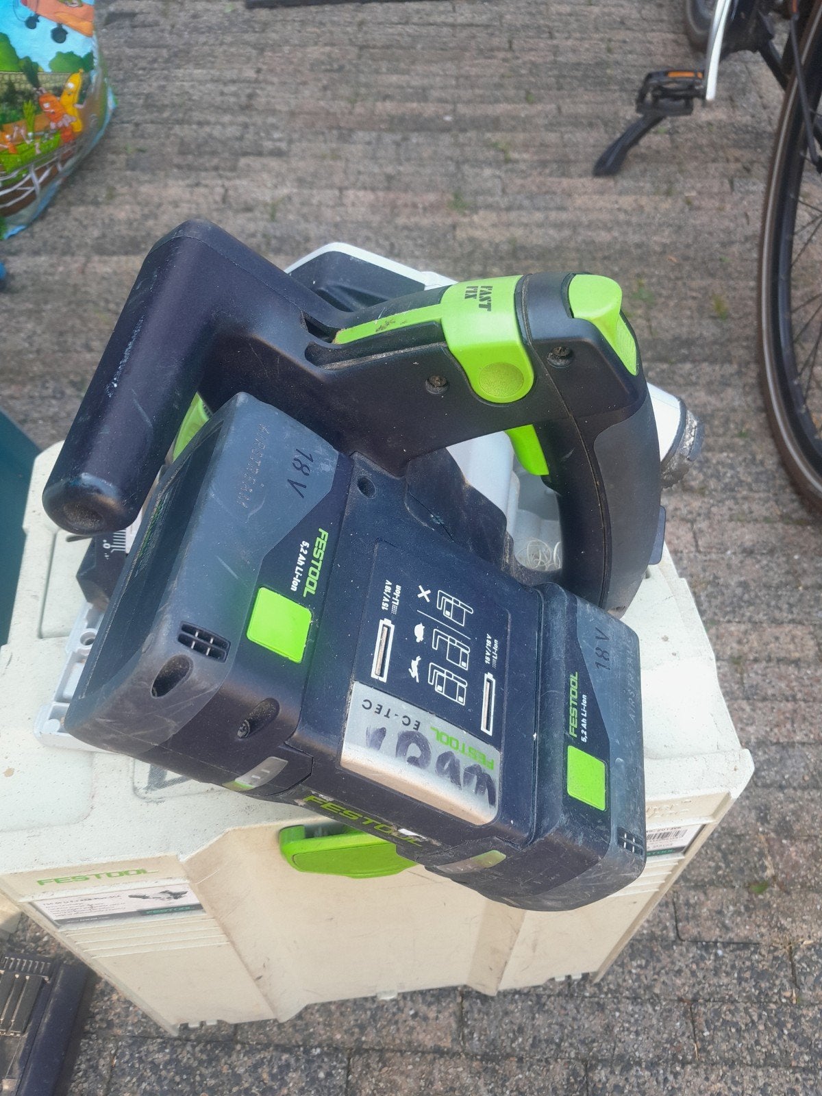 Festool TSC 55 Li 5,2 REB-Plus-SCA invalzaag met rails, Doe-het-zelf en Verbouw, Gereedschap | Zaagmachines, Ophalen, Gebruikt