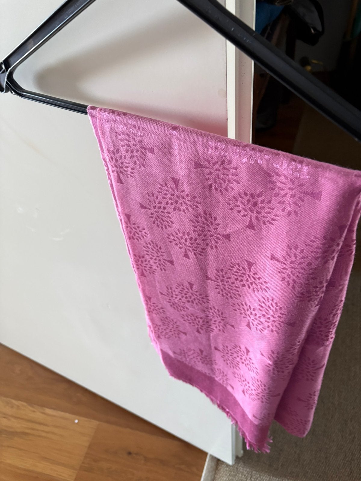 Prachtige nieuwe zijde mulberry sjaal , lang, Ophalen of Verzenden, Nieuw, Maat 46/48 (XL) of groter, Sjaal