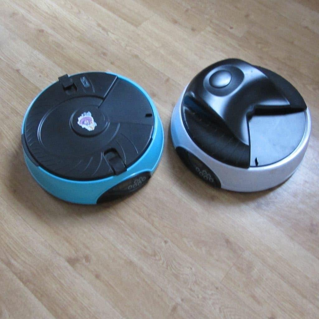 Voerautomaat 2x, Ophalen, Zo goed als nieuw