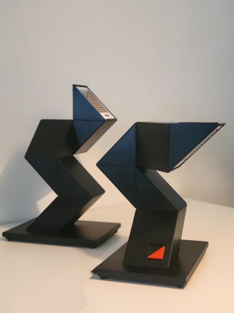 Set 2 vintage post modern Zig Zag lampen van Massive België, 48 cm, Ophalen of Verzenden, Zwart, Nvt