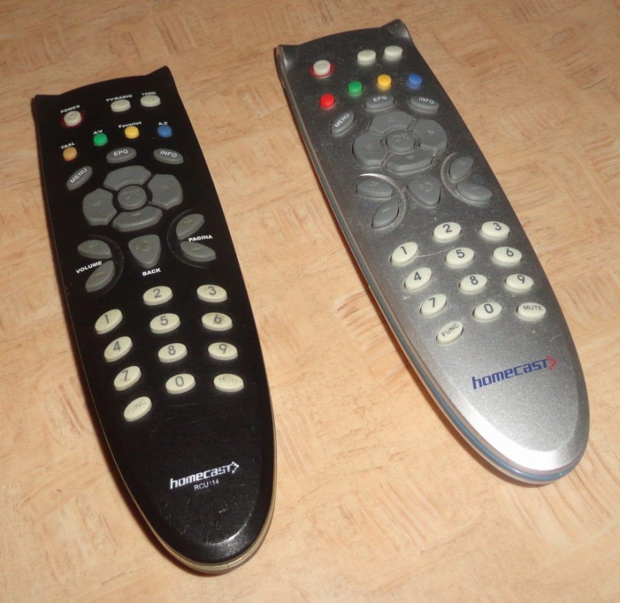 2x Homecast RCU114 originele afstandsbediening, Ophalen of Verzenden, Gebruikt, Origineel