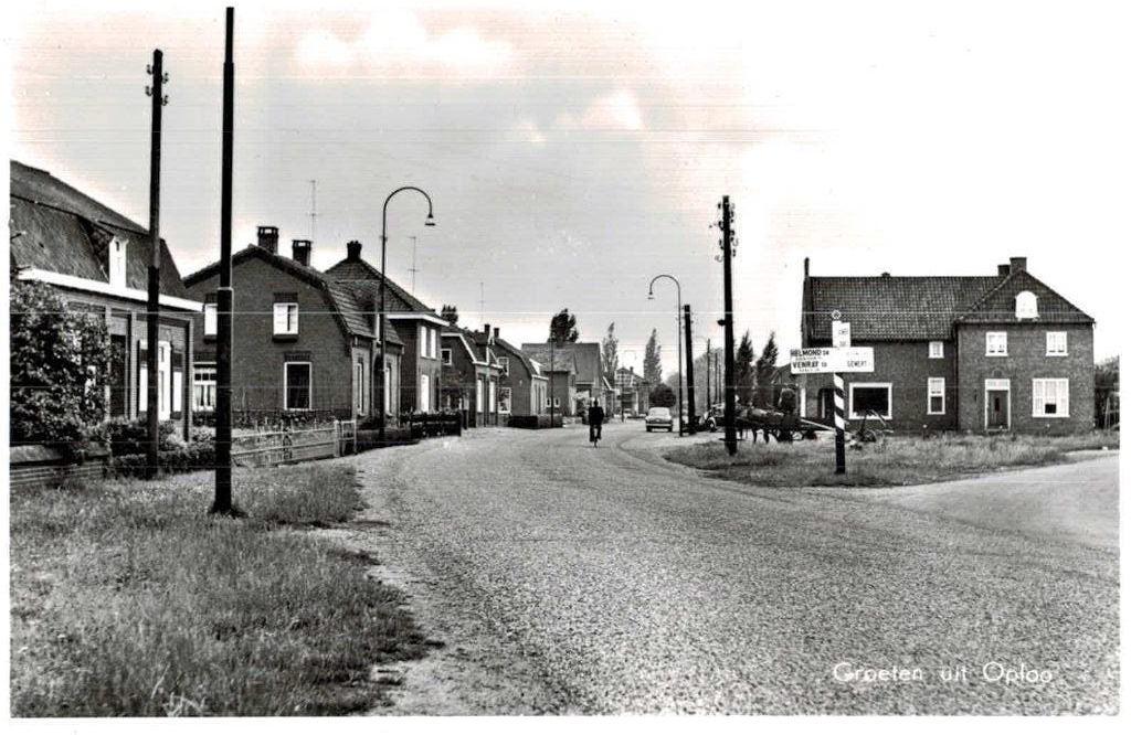 1958 OPLOO  Groeten uit....ANWB BORD Helmond Venray - Gemert, Verzamelen, Verzenden, 1940 tot 1960, Ongelopen, Noord-Brabant