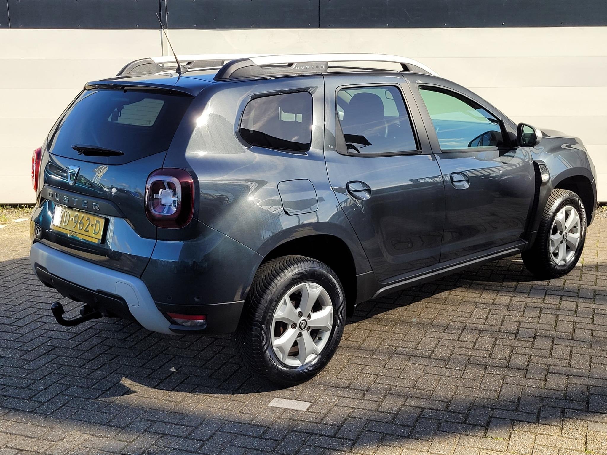Dacia Duster 1.2 TCe Prestige | Navigatie | 360*Camera | Tre, Auto's, Gebruikt, 4 cilinders, 635 kg, Origineel Nederlands