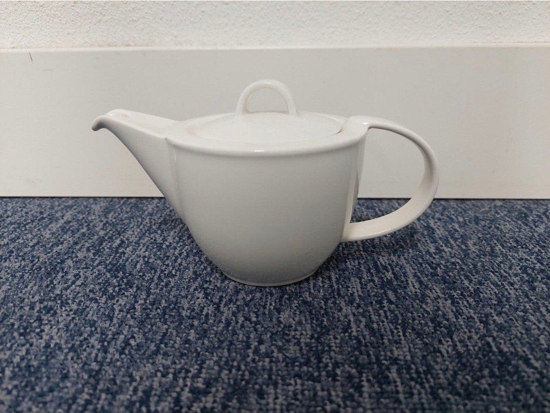 Villeroy & Boch theepotje - NIEUW!

Hoogte 8cm

Excl verzend, Villeroy & Boch, Nieuw, Ophalen of Verzenden, Theepot