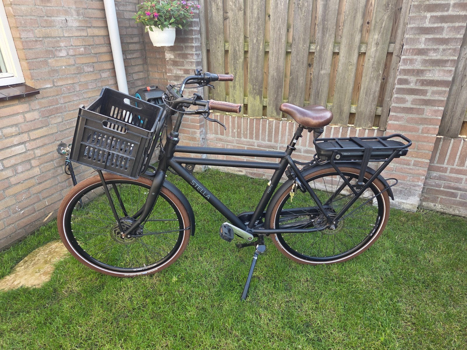 Stoere Stella Forte Elektrische Transportfiets (Heren) - Mat, Ophalen, Zo goed als nieuw, Overige merken