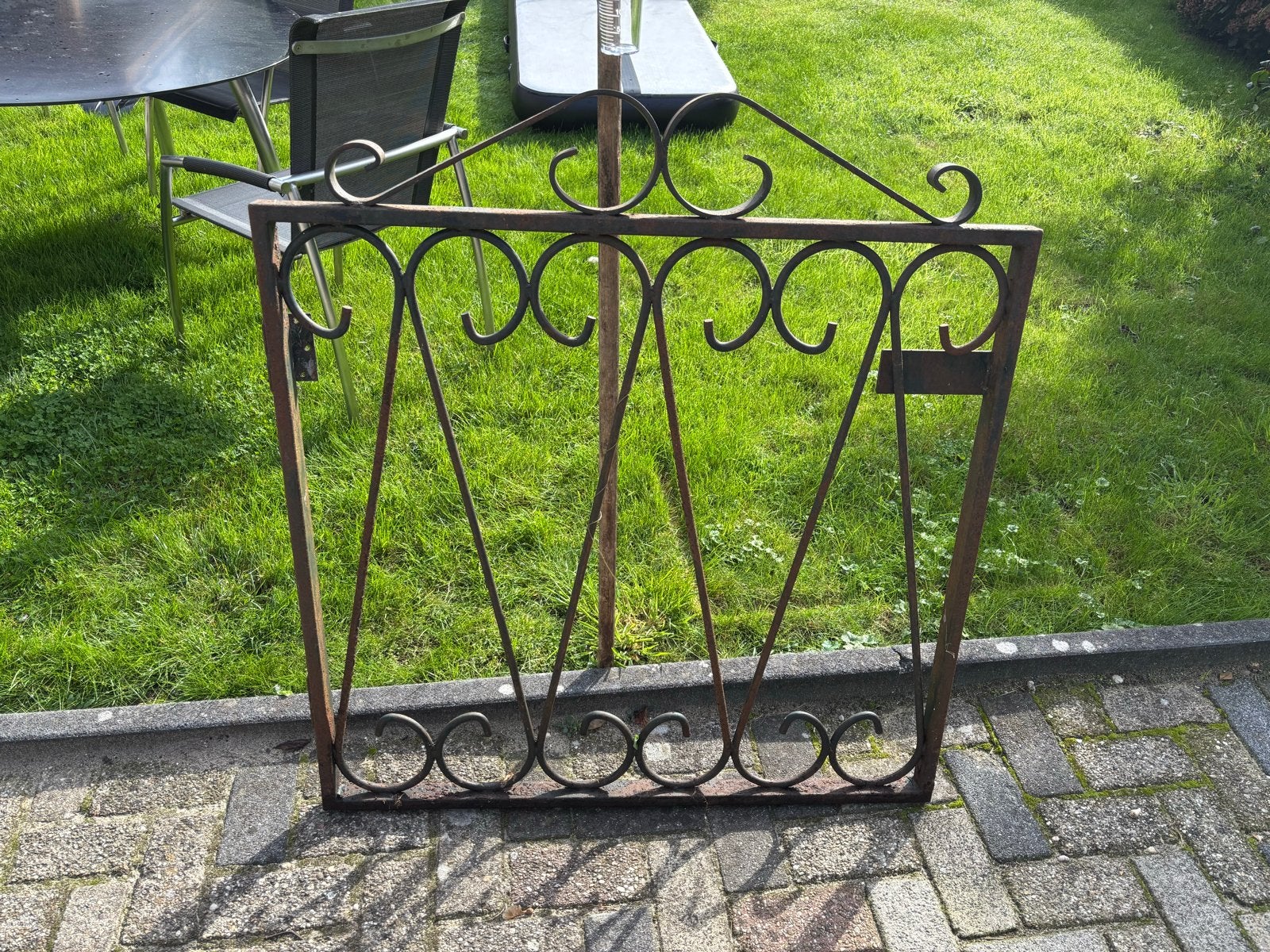 Decoratief smeedijzeren hekwerk / poortje, Tuin en Terras, Ophalen, Met poort, Gebruikt, Sierhekwerk