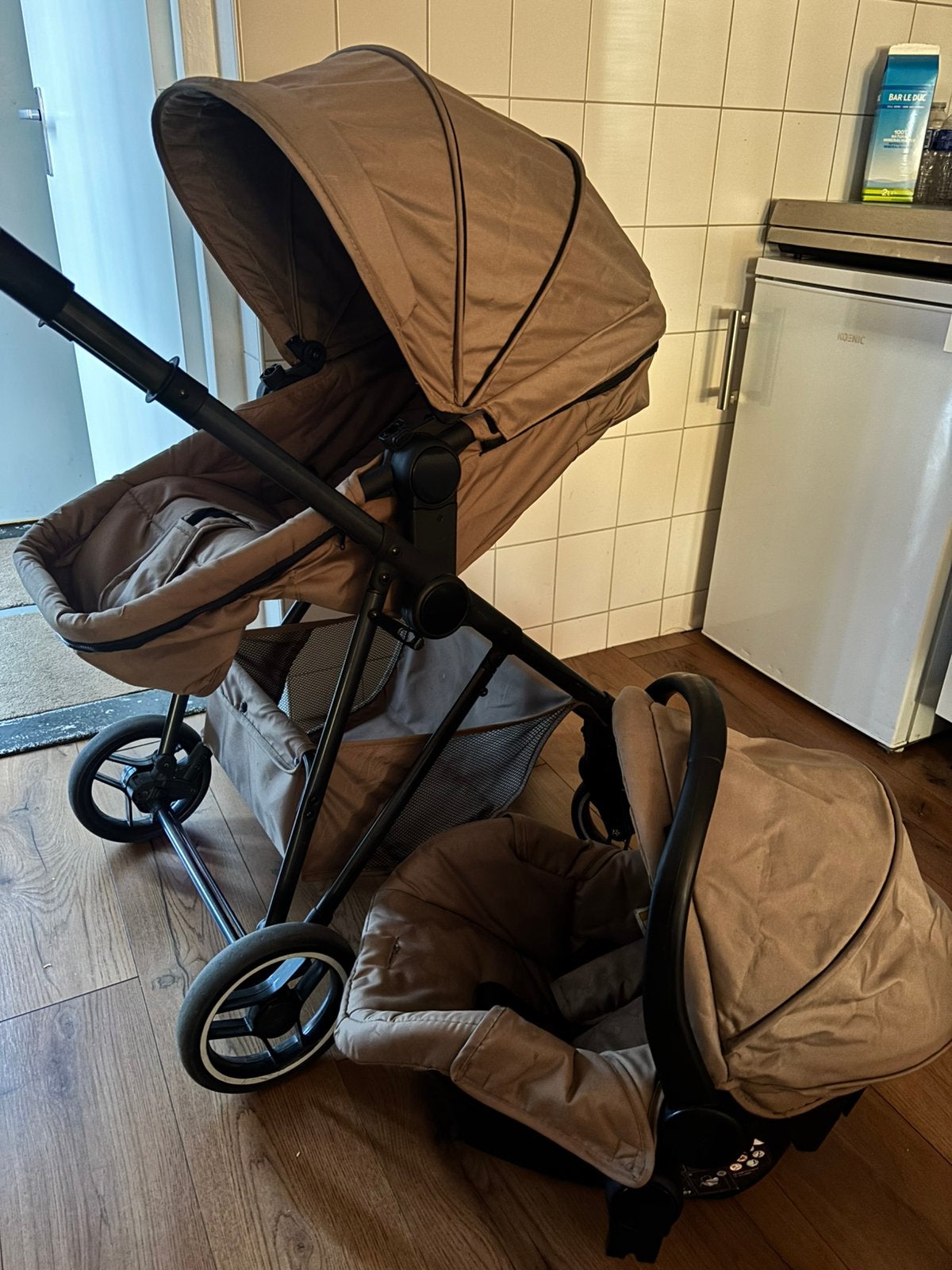 Kinderwagen + maxi cosi, Ophalen, Zo goed als nieuw, Maxi-Cosi